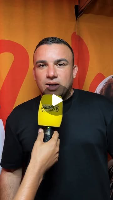 Entrevista com o cantor Júnior Viana na Festa do Vaqueiro de Morro do Chapéu